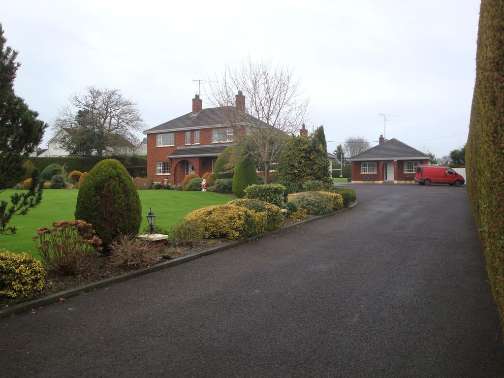 Meadow View B&B Navan Exteriör bild